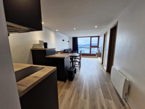 Résidence Nova - Appartement 2 pièces 6 personnes proche des pistes, des commerces, de la garderie et de l'ESF au centre de la station d’Arc 1800 MAE-1725
